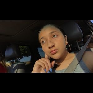 Meet your Posher, Jeanine